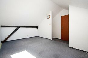 Pronájem bytu 2+1, 70m2, balkón, Pardubice-centrum - 9