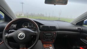 Volkswagen passat 1.9tdi 96kw highline - 9