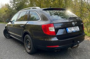 Škoda Superb 1.6 TDi ELEGANCE - 9