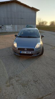 Fiat Grande Punto - 9