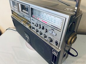 Ghettoblaster Sharp GF 515, rok 1980 - 9