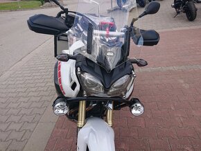 Yamaha XT 1200 Z Super Ténéré 2011 - 9