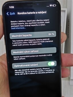 Iphone XS zlatý,krásný stav,vše funkční a originální - 9