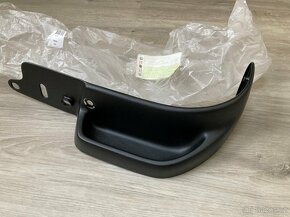 Recaro VW Golf 3 opravná sada plastů - 9