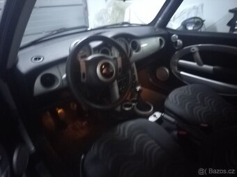 MINI COOPER 1.6 - 9