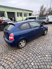 Hyundai Accent 1.5 crdi - 9