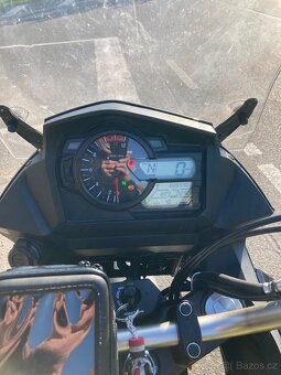 Suzuki V-Strom DL 650 XT - 9