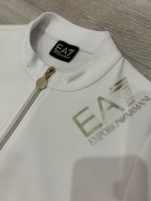 Bílá Emporio Armani teplákovka - 9