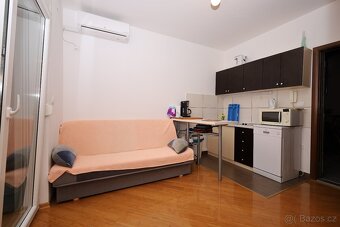 ☀Vodice(HR)-Zariadený 2 izbový apartmán s dvorom - 9