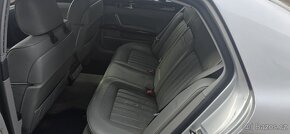 VW PHAETON 3.2i 177kw 4x4 rok-2004 najeto 256tis/km - 9