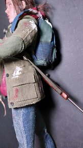 Ellie - The Last of Us custom figurka - 9