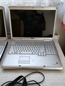 Dell Inspiron 1720 - 9