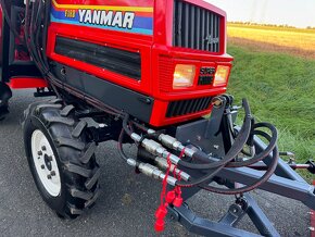 YANMAR F18D Diesel 3 válec, 18HP Radlice na sníh + sypač - 9