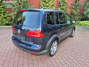 VW Touran Cross 2.0TDI 103kW, 7 míst,tažné,xenon,navi - 9