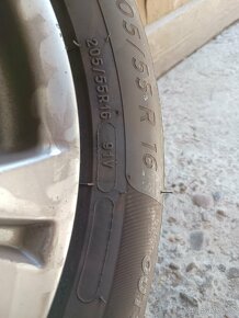 Prodám pneu s disky 205/55 r16 - 9