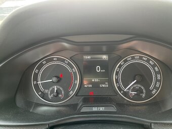 Škoda Scala 1.0Tsi 70kw,r.v2020,42 tis km - 9