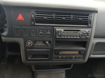 RARITA VW MULTIVAN 2.5.TDI 75KW 4X4 SEIKEL TECHNIK - 9