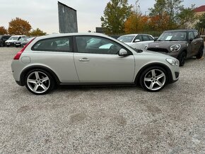 Volvo C30 1.6D 84 KW 1.Majitel R-desing - 9