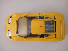 Bugatti eb110 Bburago 1/18 - 9