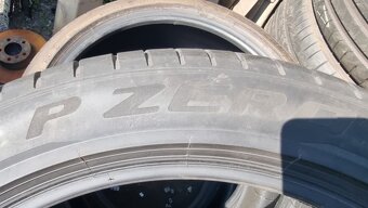 Letní pneu 275/40/20 Pirelli Run Flat - 9