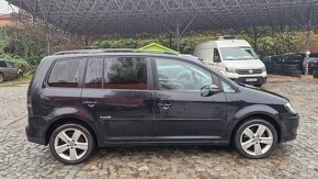 Volkswagen Touran - 9