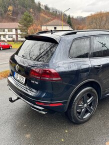 Volkswagen Touareg 4.2 V8 R-line DPH - 9