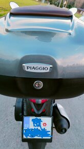 Piaggio Medley 150 - 9