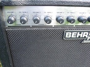 BEHRINGER  KX 1200 - 9