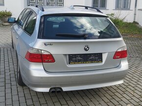 BMW 525i, 2007, jen 193.000 km, manuál - 9