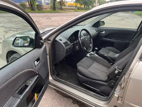 Ford Mondeo 1.8i - STK 5/2025 - 9