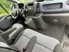 Opel vivaro  LONG. 2016 - 9