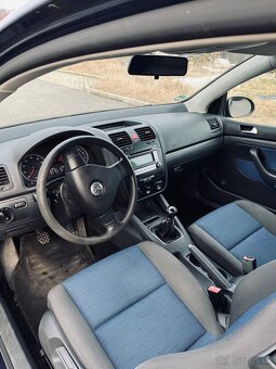 Volkswagen Golf 5 - 9