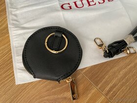 Guess kabelka Alexie Top Zip - 9