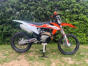 KTM 450 SX-F - 9