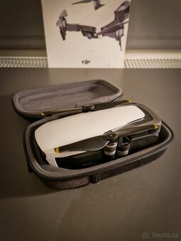 Dron DJI Mavic Air Fly More Combo - 9