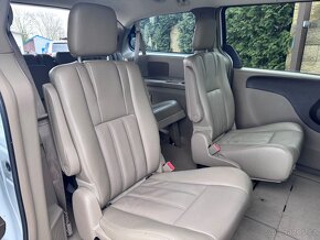 Chrysler Town & Country 3.6 LPG DVD RT 2014 - 9