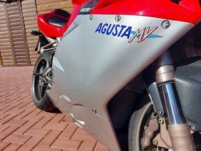 MV Agusta F4 750 S - 9