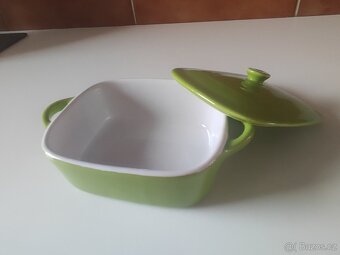 Kuchyňský porcelán a keramika za odvoz - 9