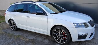 Škoda Octavia III RS 2.0TDI 135kW Challenge - 9