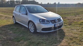 VW Golf V R32 3,2i V6 184kW 4x4 DSG - 9