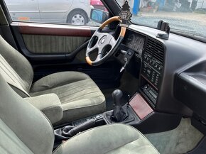 Lancia Thema 2.8 V6 Limited - 9