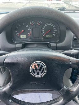 VW Golf IV 1.6 74kW - 9