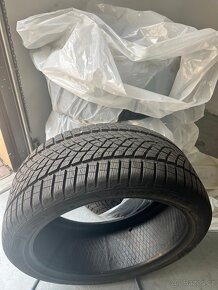 GOODYEAR zimní pneu 275/40 R21 107V TOPSTAV vzorek 7,5mm - 9