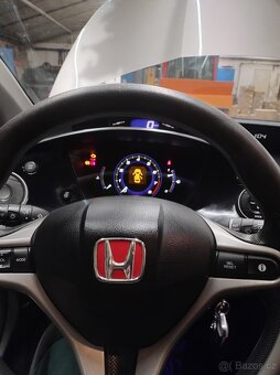 Honda civic 1.8 - 9