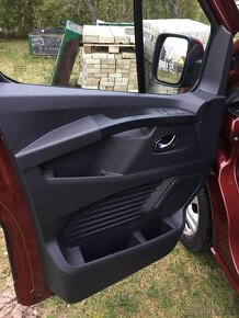 Renault Trafic Passenger Blue dCI 170 - 9