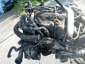 CITROEN C6 2,7HDI UHZ MOTOR , PEUGEOT 407 COUPE MOTOR 2,7HDI - 9