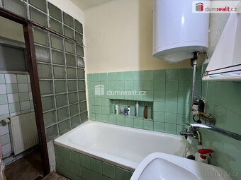 Prodej rodinného domu 2+1 s pozemkem 1555 m2, Hostín u Vojko - 9