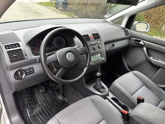 Volkswagen Touran 1.9 TDI 77kW 6st. Manuál 7 míst Tempomat - 9