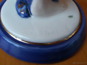 STAROŽITNA PORCELÁNOVA SOŠKA, DÍVČÍ AKT. - 9