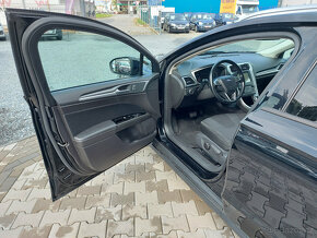 Ford Mondeo 2,0 TDCi AUTOMAT TITANIUM S.KNIHA - 9